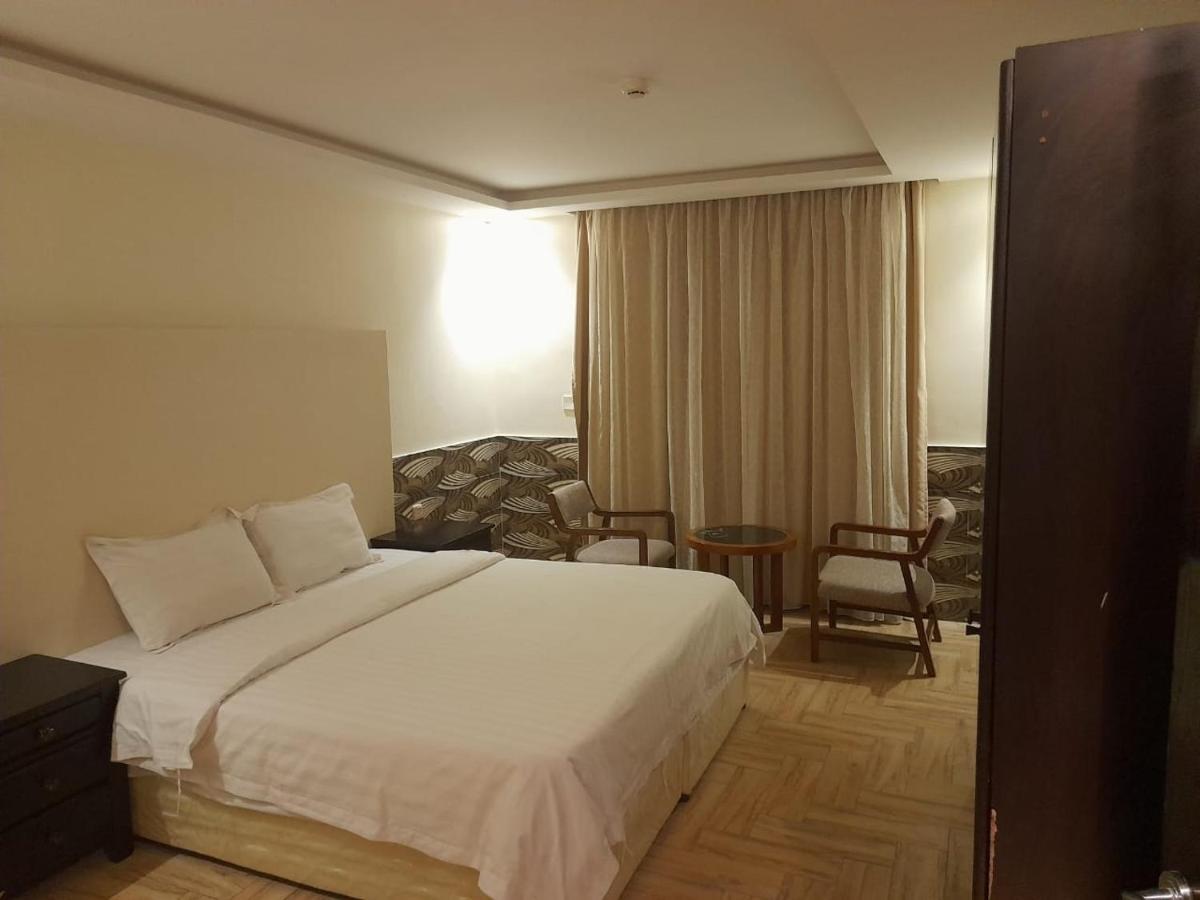 Al Fursan Hotel Dzsidda Kültér fotó
