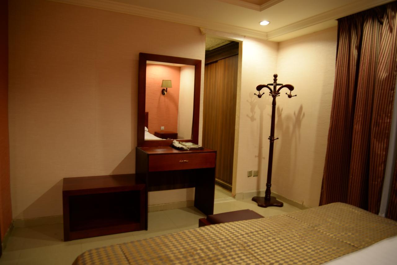 Al Fursan Hotel Dzsidda Kültér fotó